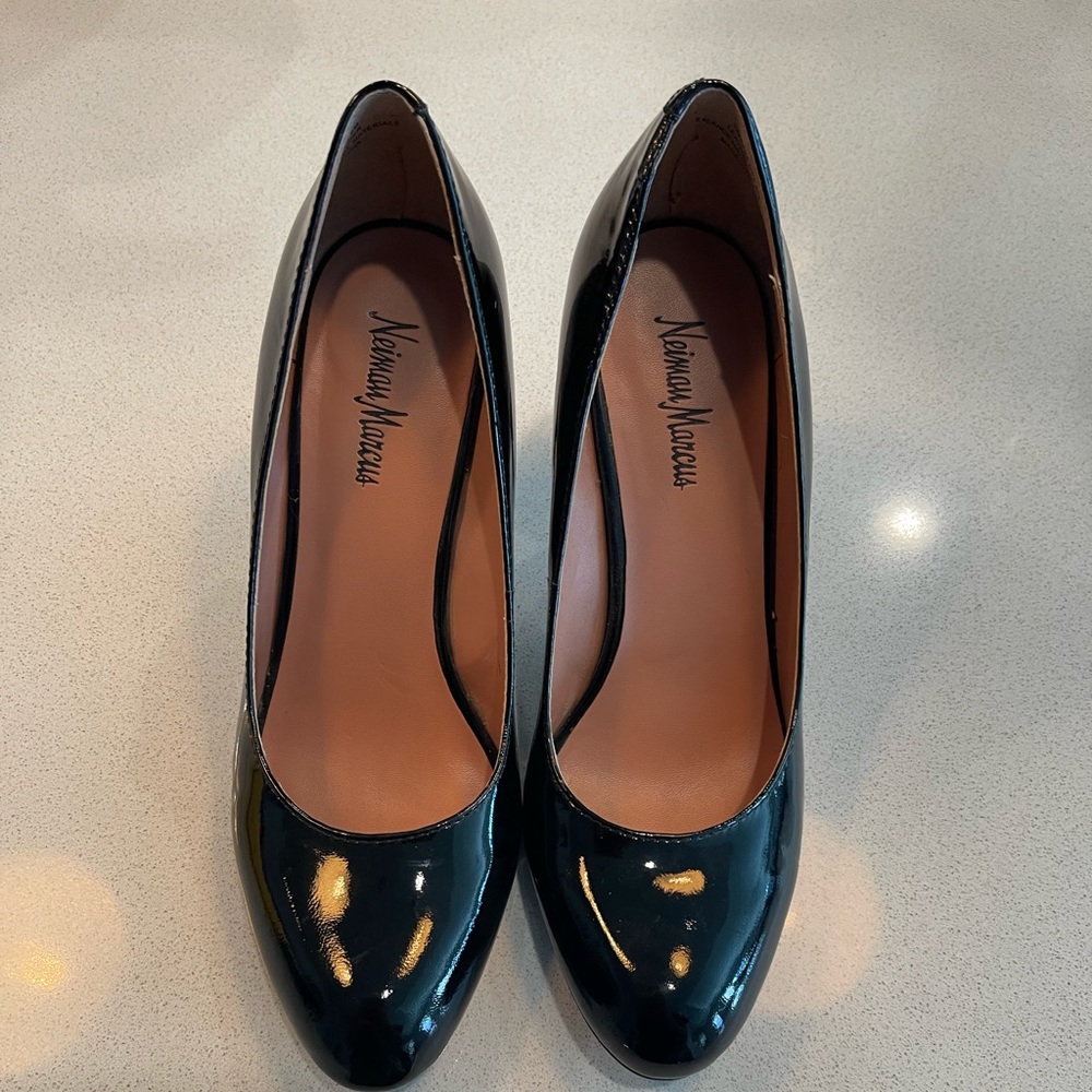 Neiman Marcus Shoes
